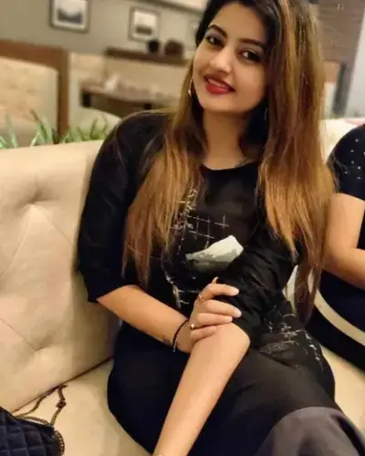 Escort Service Renapur